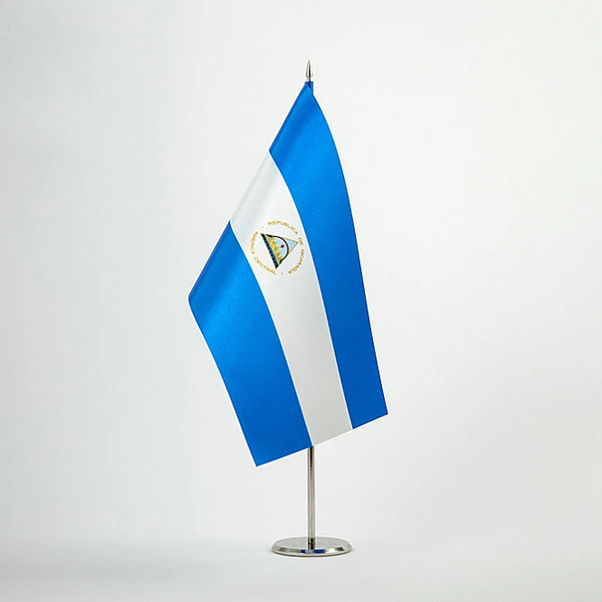 Прапорець Нікарагуа