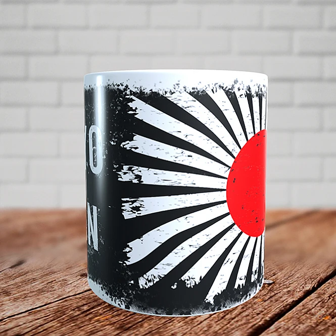 Чашка Tokyo - Japan на тлі Японії прапор з променями